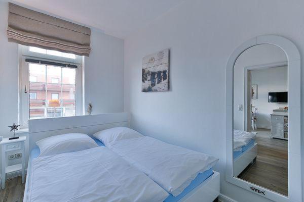 App-8-in-strandnaher-lage-baederstil-villa-in-wenningstedt-sylt Apartment *