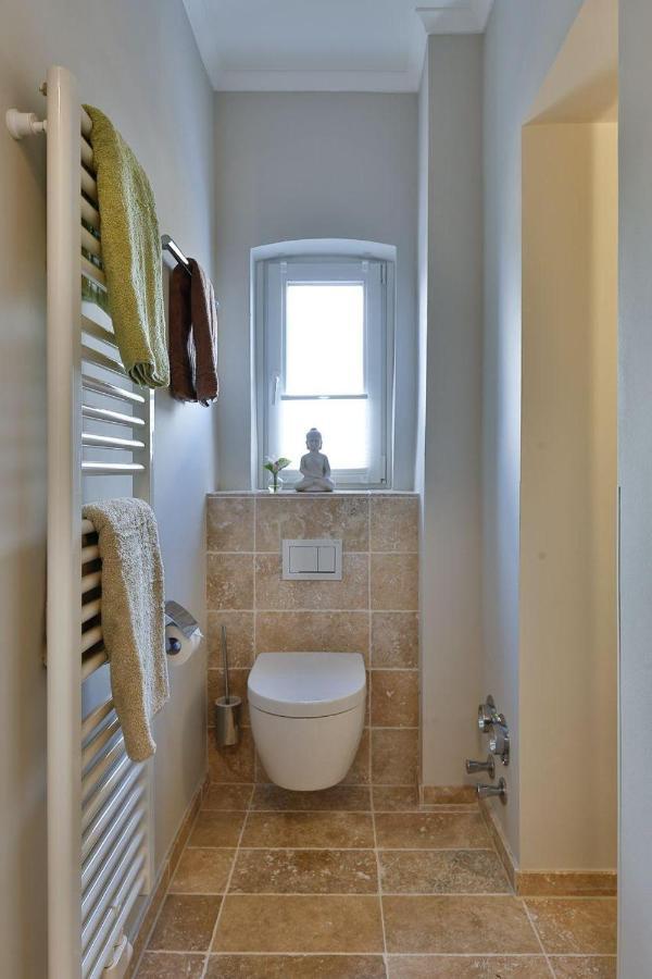 App-8-in-strandnaher-lage-baederstil-villa-in-wenningstedt-sylt Apartment *